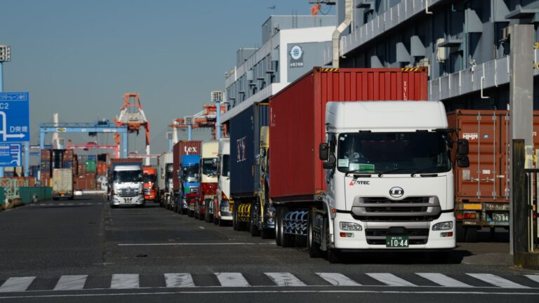 108064832-1732000605775-gettyimages-1825459885-JAPAN_TRUCKS.jpeg