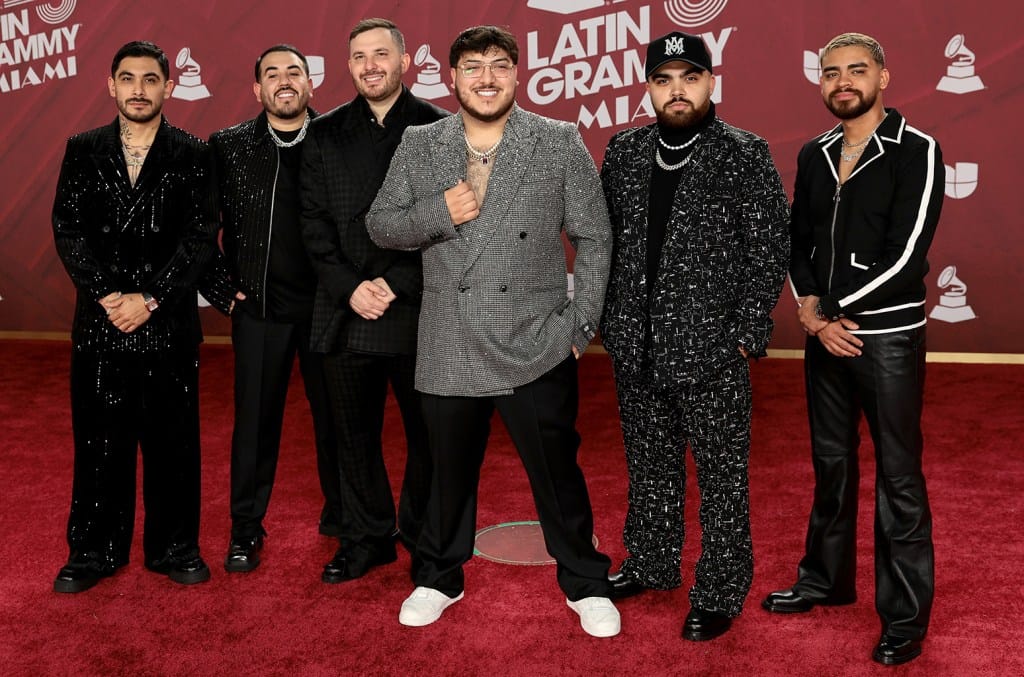 grupo-frontera-25th-latin-grammys-red-carpet-2024-billboard-1548.jpg