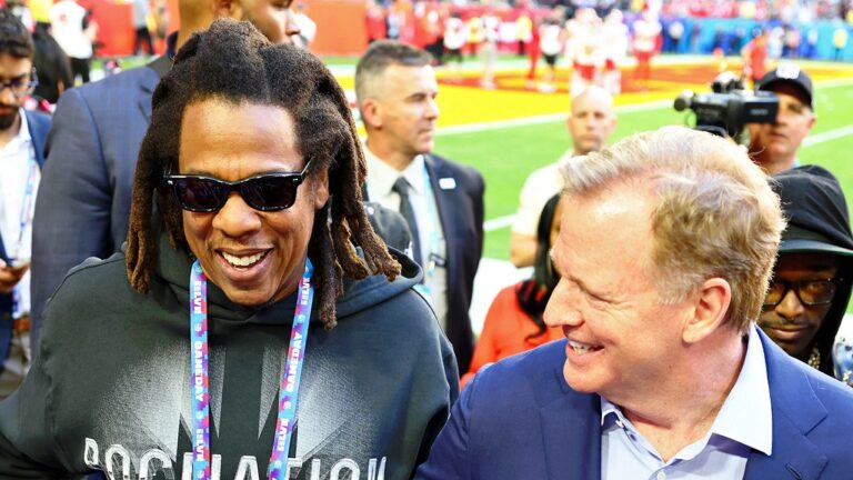 roger-goodell-jay-z.jpg